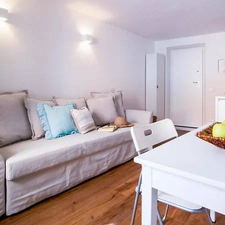 아파트 Casa Bianca By Portofinohomes *