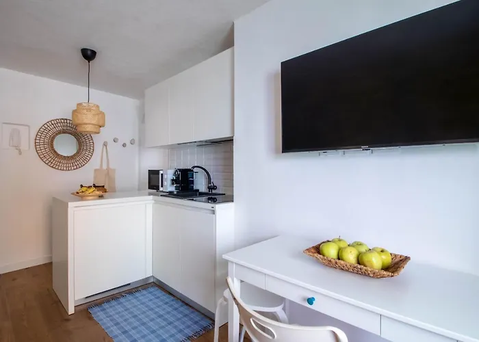Casa Bianca By Portofinohomes